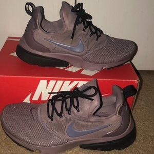 Nike presto fly